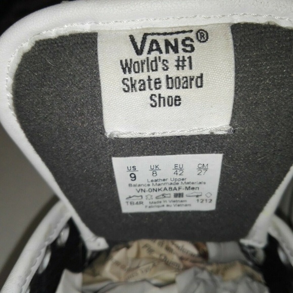 VANS White Mens 9 Leather Perforated Patern - Picture 4 of 4